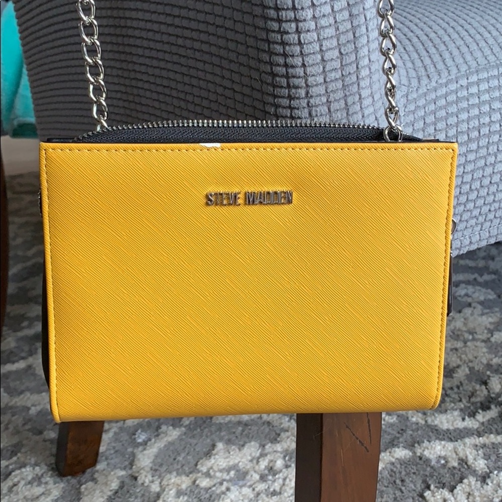 Steve Madden crossbody purse